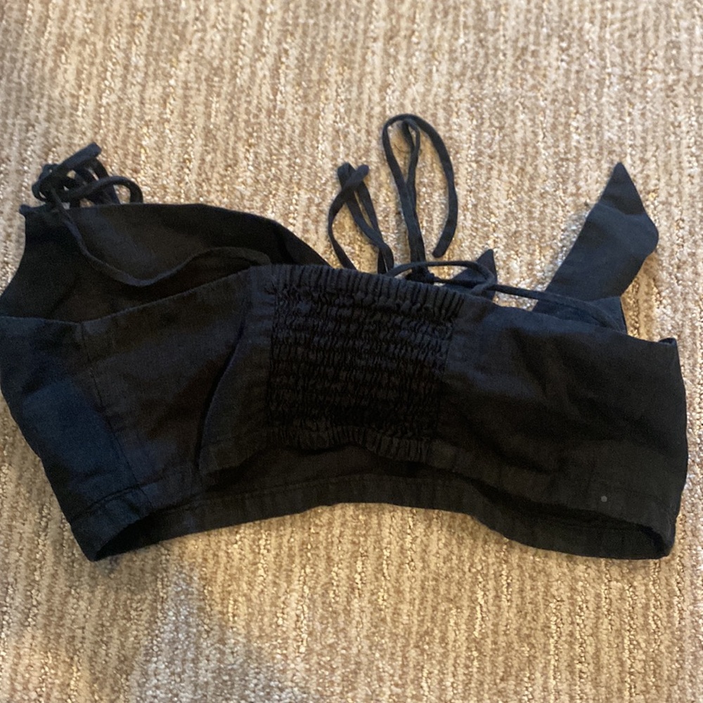 Nary Black Crop Top
